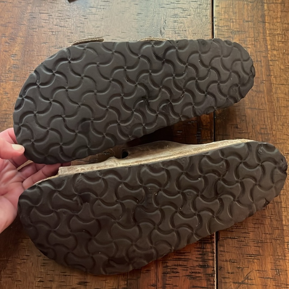Classic Birks. Size 38 - Picture 2 of 7